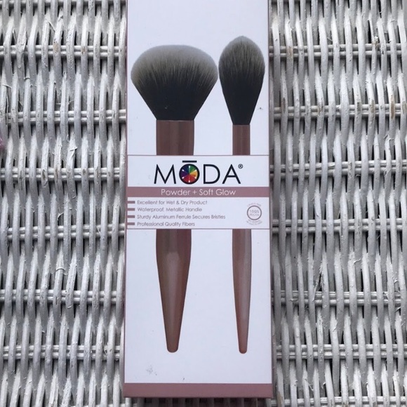 MODA -Powder +Soft Glow brush set - Picture 3 of 6
